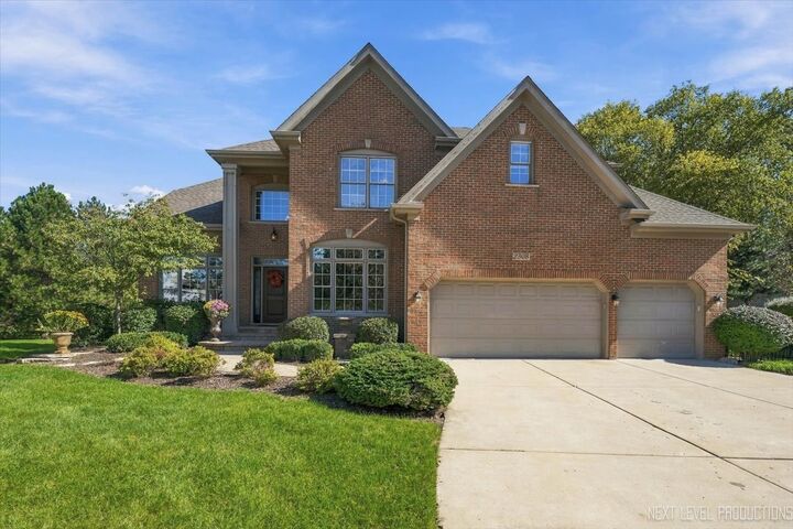 Property Photo: 2308 Hancock Court IL 60564