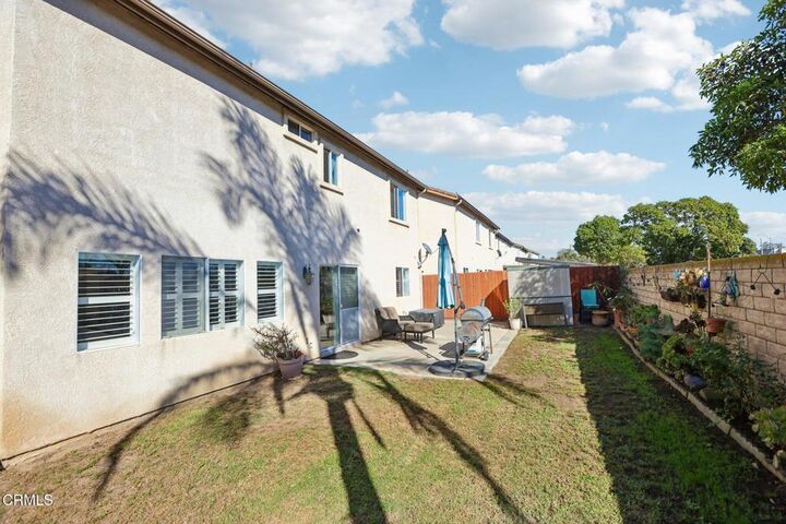 Property Photo:  2010 Del Rey Place  CA 93030 
