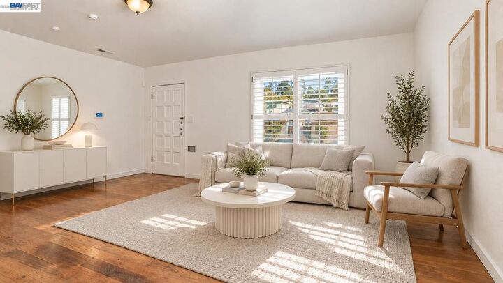 Property Photo: 2773 25th Ave. CA 94601