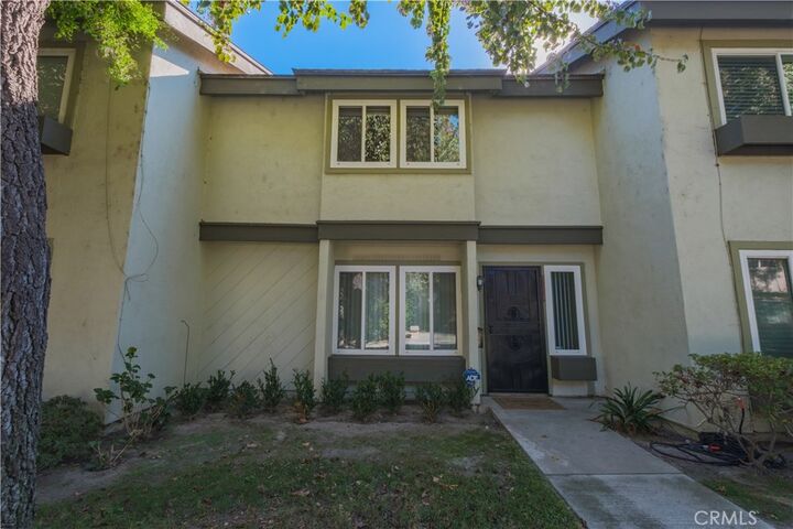 Property Photo: 9567 Karmont Avenue CA 90280
