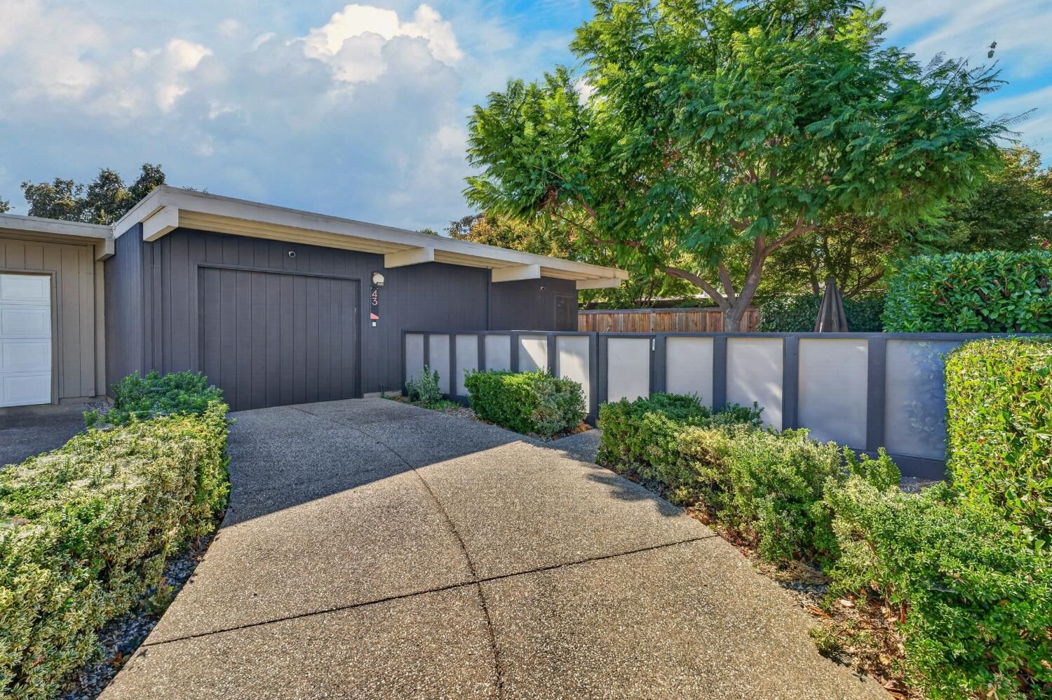 Property Photo:  43 Paddle Court  CA 95833 