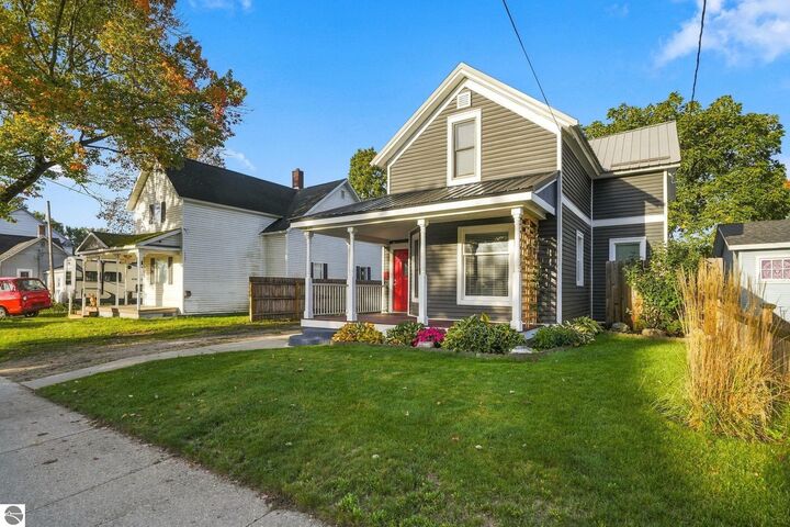 Property Photo: 819 Farrar Street MI 49601
