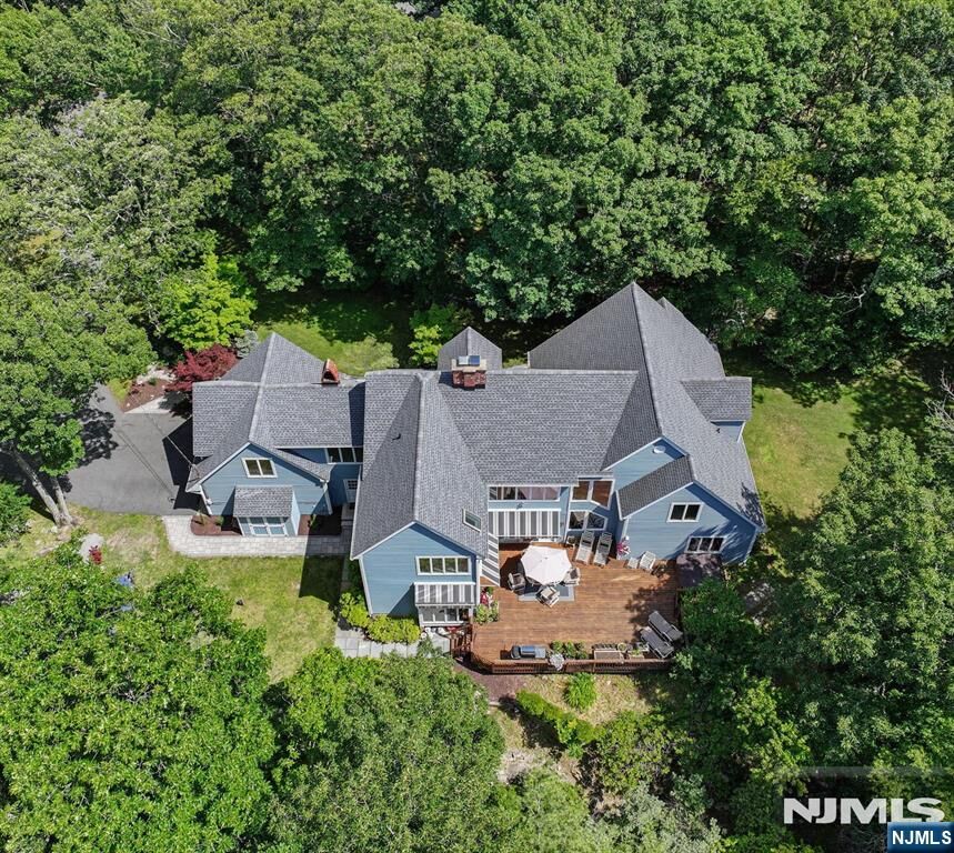 Property Photo: 738 Ridge Road NJ 07405