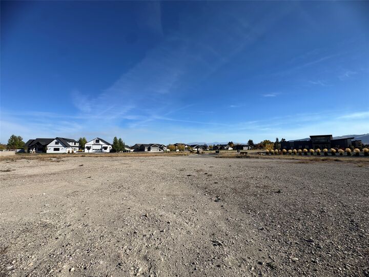 Property Photo:  1220 Echelon Place  MT 59602 