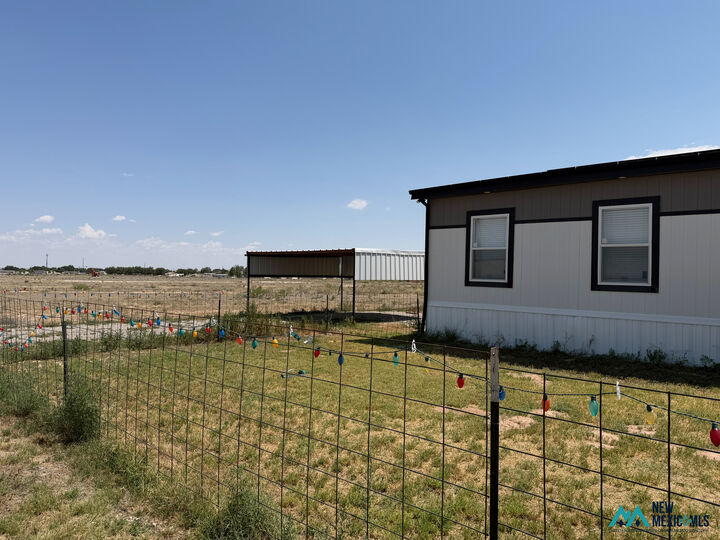 Property Photo: 29 Crystal Dr NM 88210