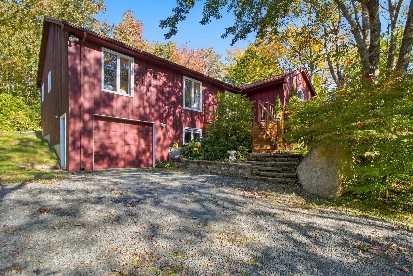 Property Photo:  226 Windsor Drive  NS B3Z 1H1 