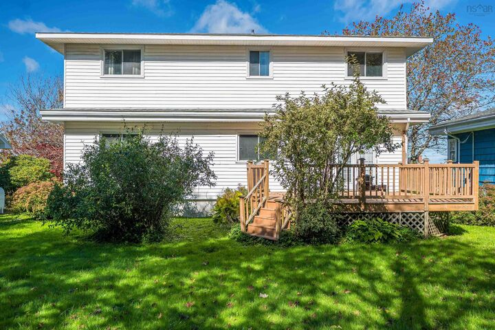 Property Photo:  36 Erin Drive  NS B2W 2B8 