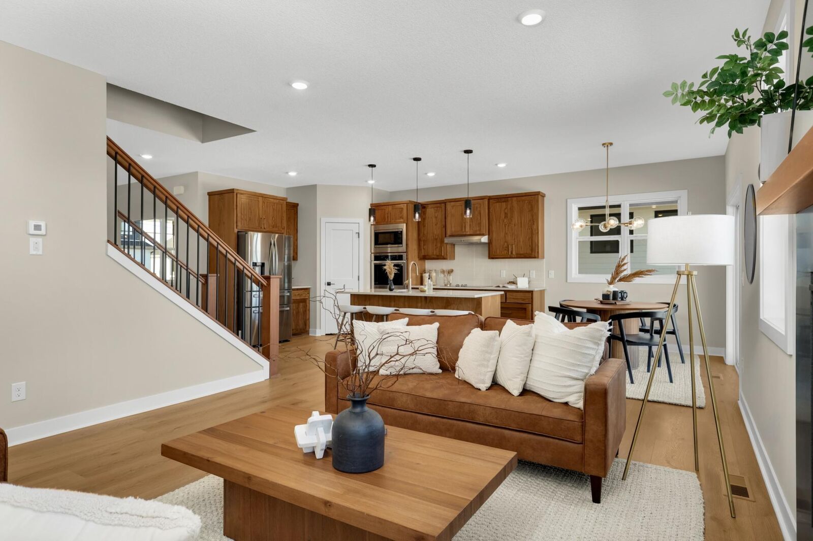 Property Photo:  2164 Eustis Street  MN 55113 