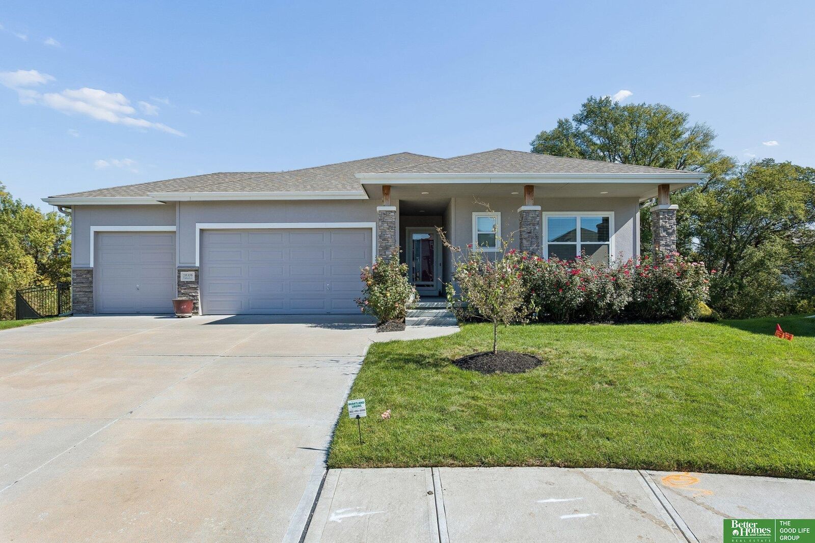 Property Photo:  18306 Prestwick Circle  NE 68136 