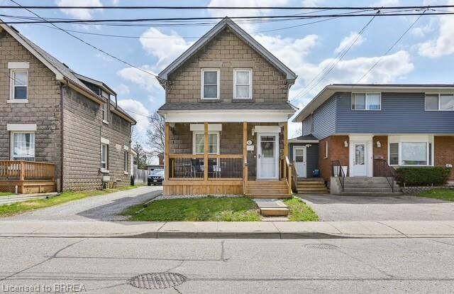Property Photo:  42 Spring Street 1  ON N3T 4M5 