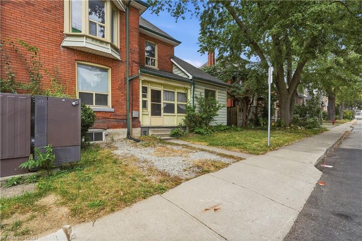 Property Photo: 418 Main Street W ON L8P 1K6