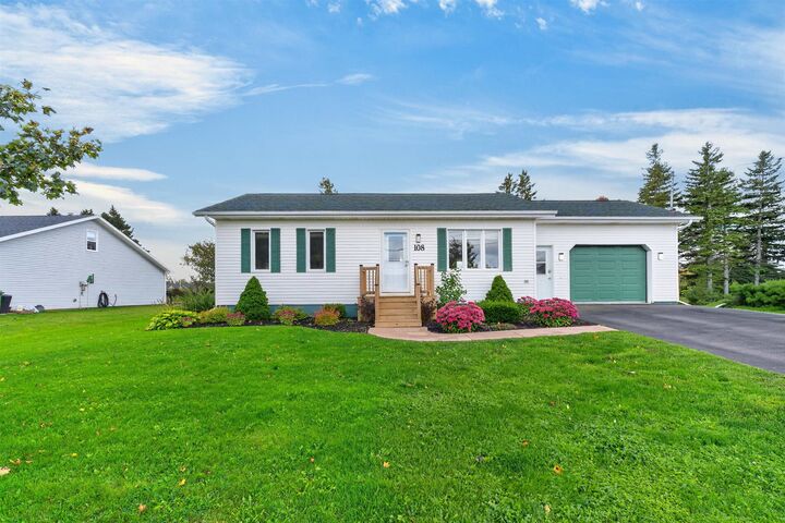 Property Photo:  108 Kelly Drive  PE C0B 1T0 