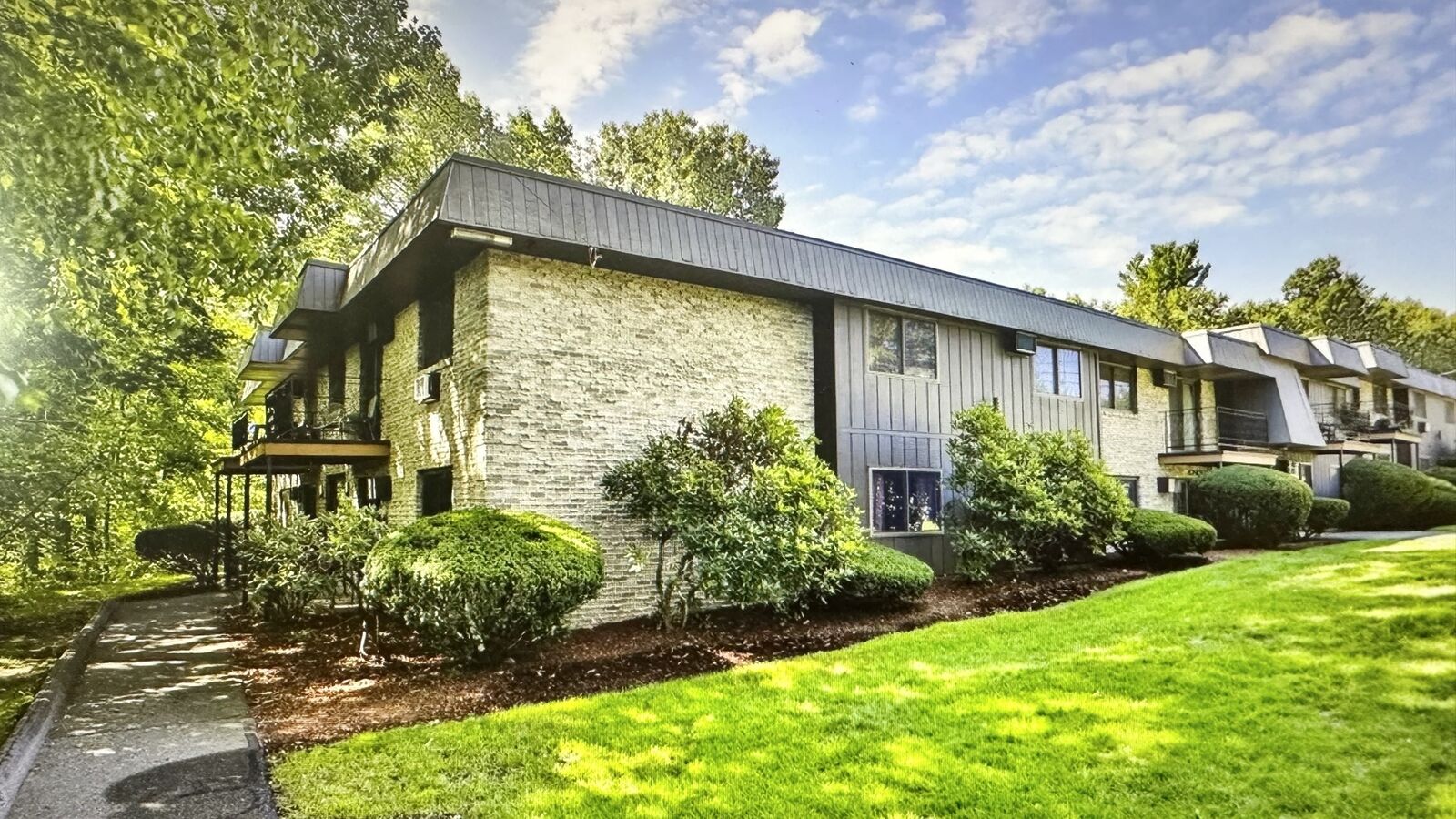 Property Photo:  12 Strawberry Bank Rd 11  NH 03062 