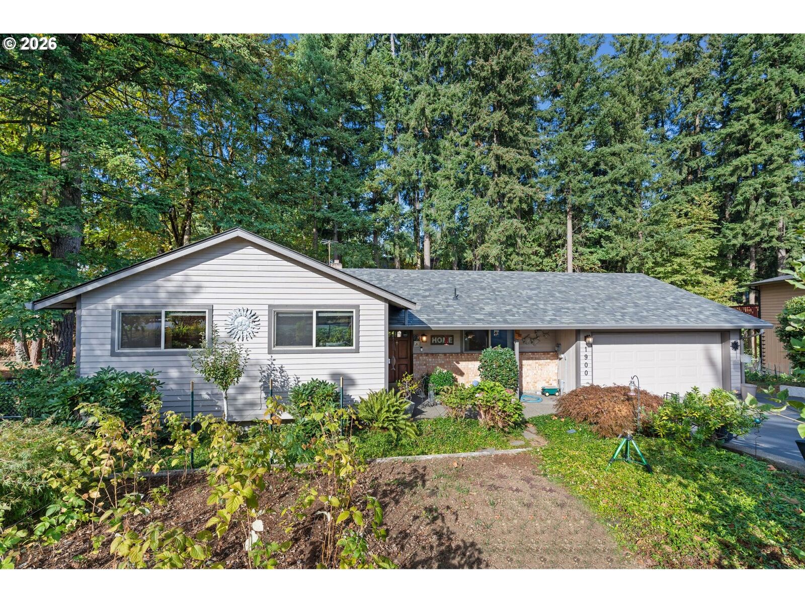 Property Photo:  1900 NE 149th Ave  WA 98684 