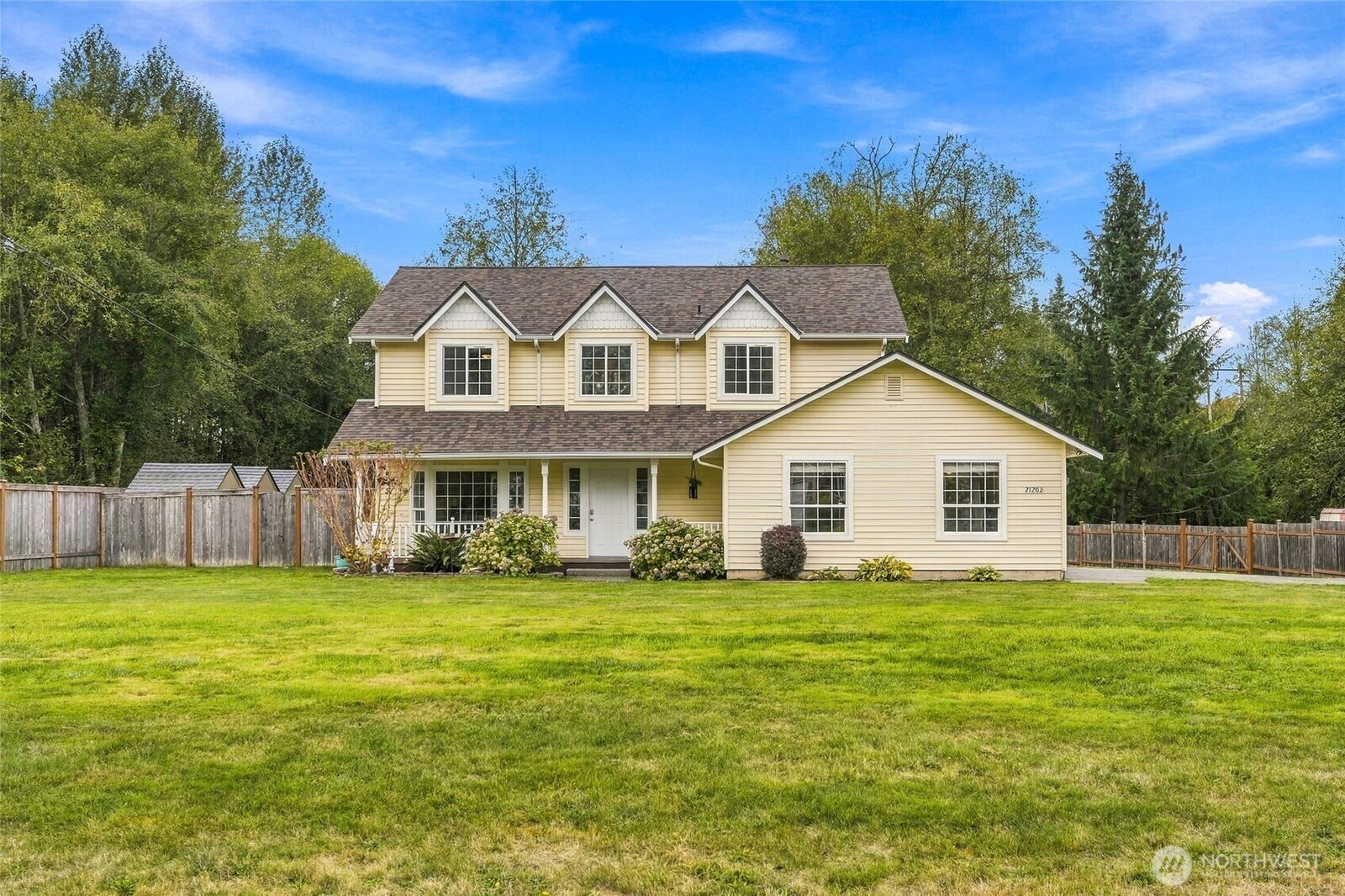 Property Photo:  21202  89th Avenue NE  WA 98223 
