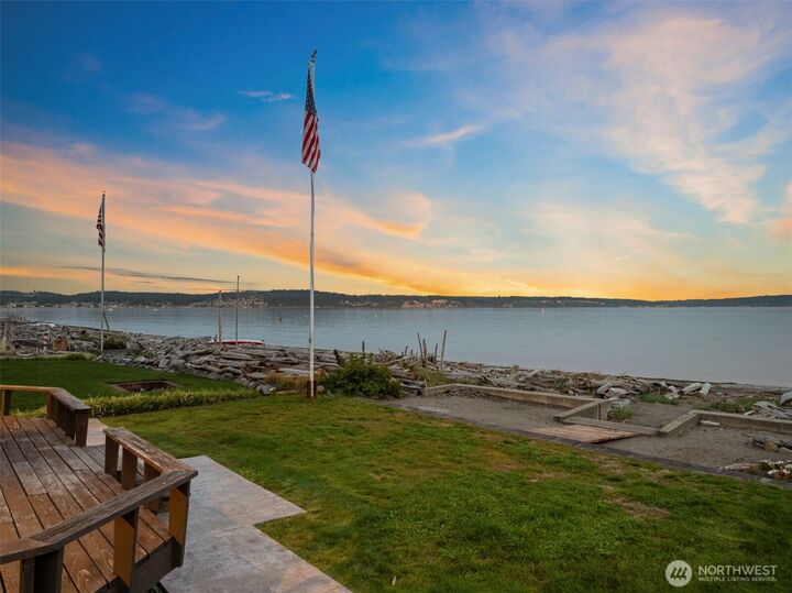 Property Photo:  1878  Shore Avenue  WA 98249 