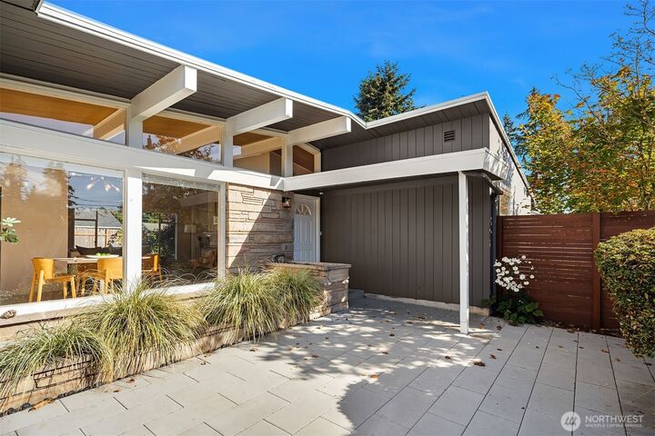Property Photo:  1252 N 172nd Street  WA 98133 