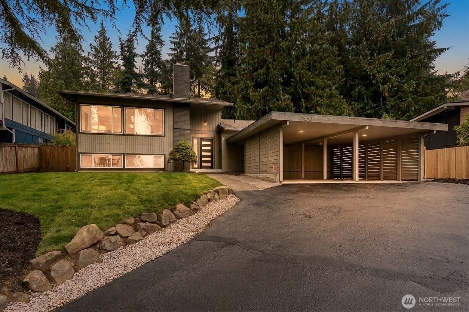 Property Photo:  7420  181st Place SW  WA 98026 