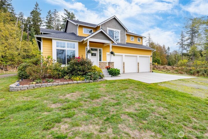 Property Photo:  3302  Taylor Road  WA 98277 