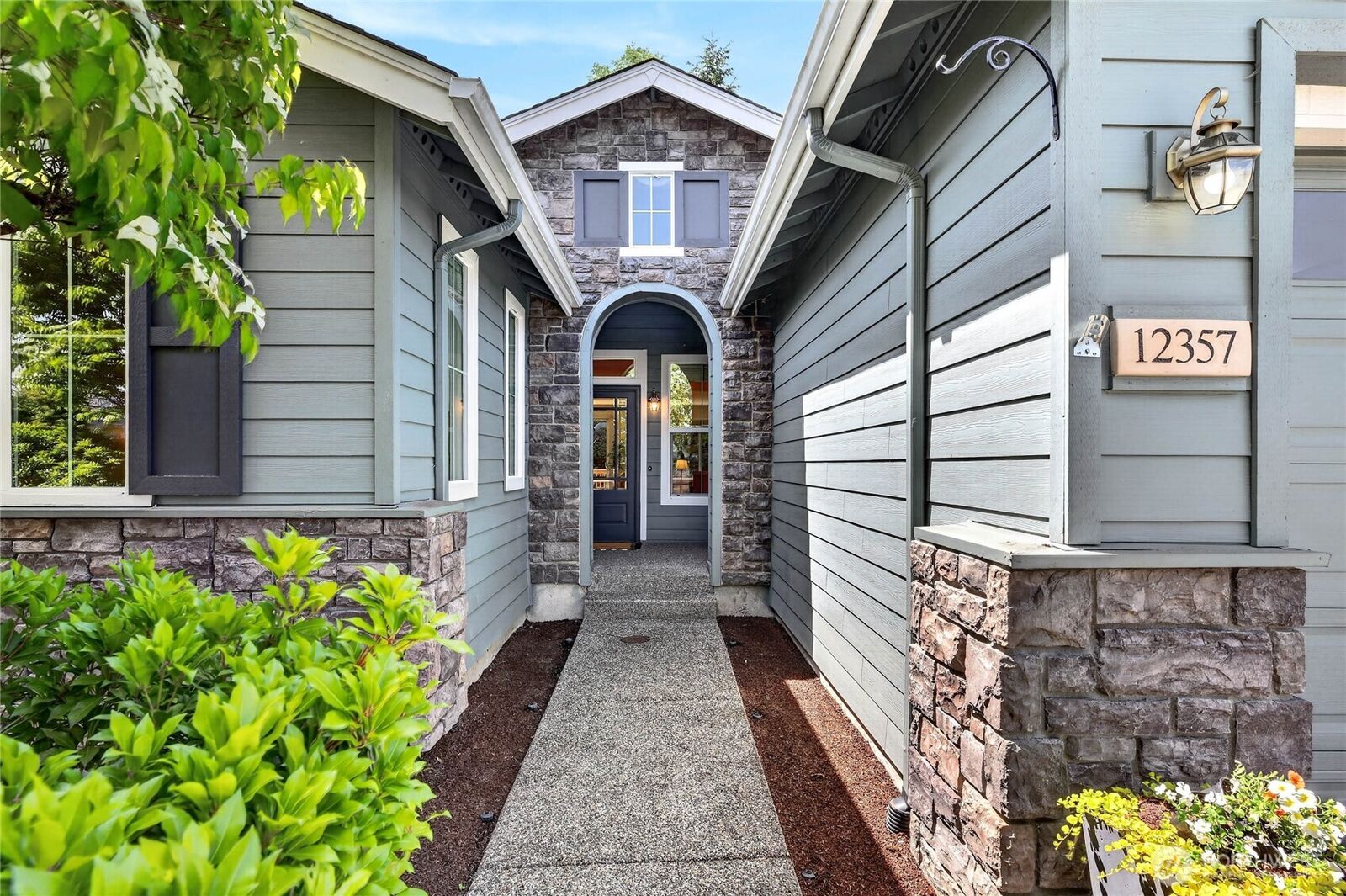 Property Photo: 12357 Big Leaf Way NE WA 98053