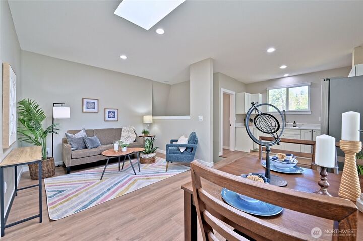 Property Photo: 1671 E State Route 3 WA 98584