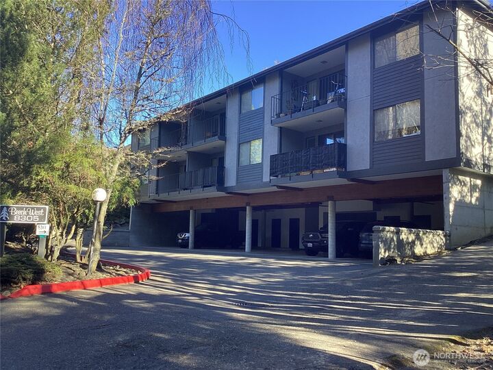 Property Photo: 8305 53rd Avenue W 5 WA 98275