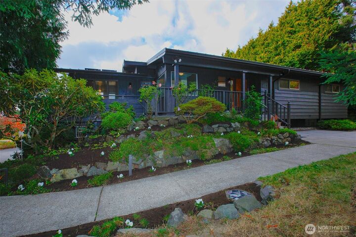 Property Photo:  23823  113th Place W  WA 98020 
