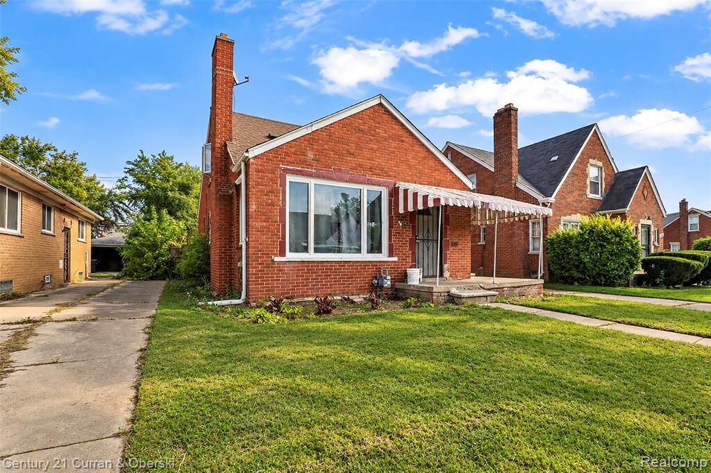 Property Photo:  7412 Forrer Street  MI 48228 