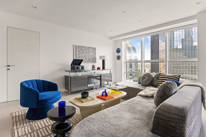Property Photo:  146 W 57th Street 45A  NY 10019 