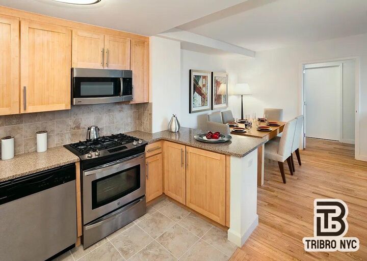 Property Photo:  215 E 124th Street 11  NY 10035 