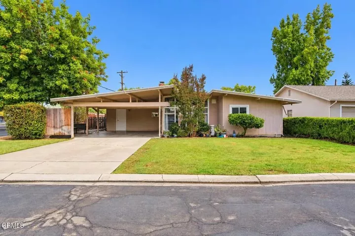 Property Photo: 1417 Cherrywood Drive CA 95350