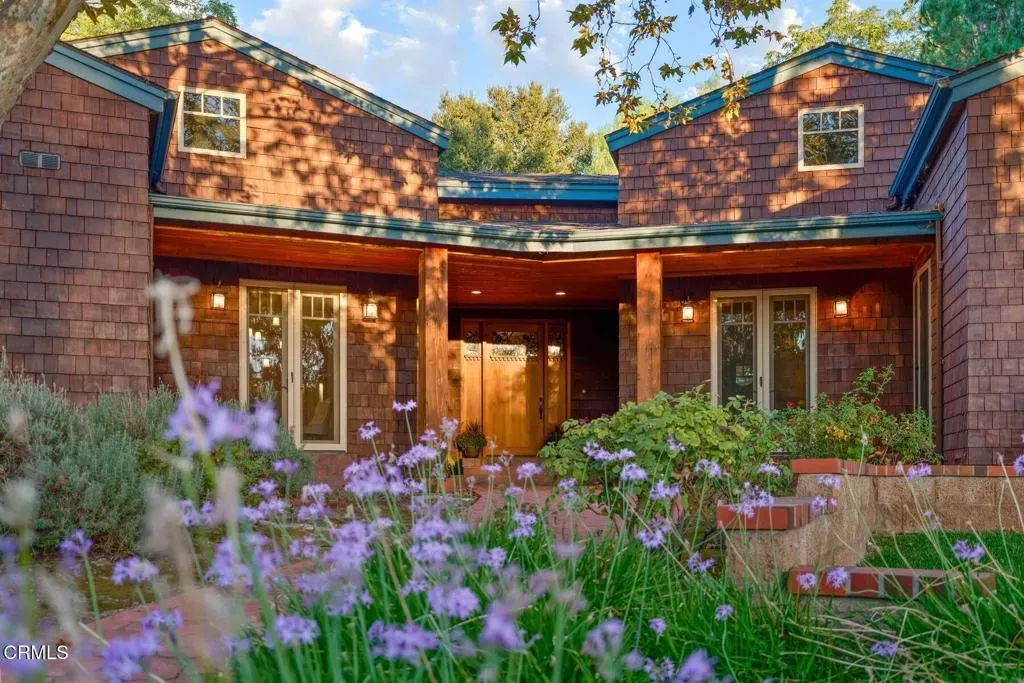 Property Photo:  402 S Montgomery Street  CA 93023 