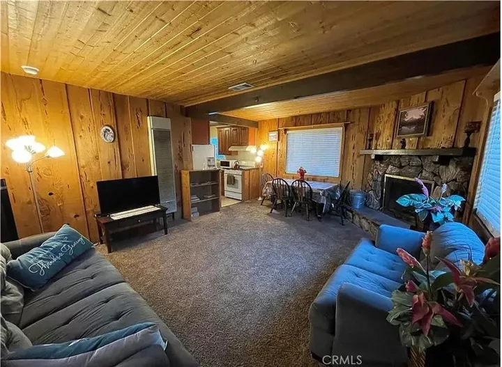 Property Photo:  507 Elysian  CA 92314 
