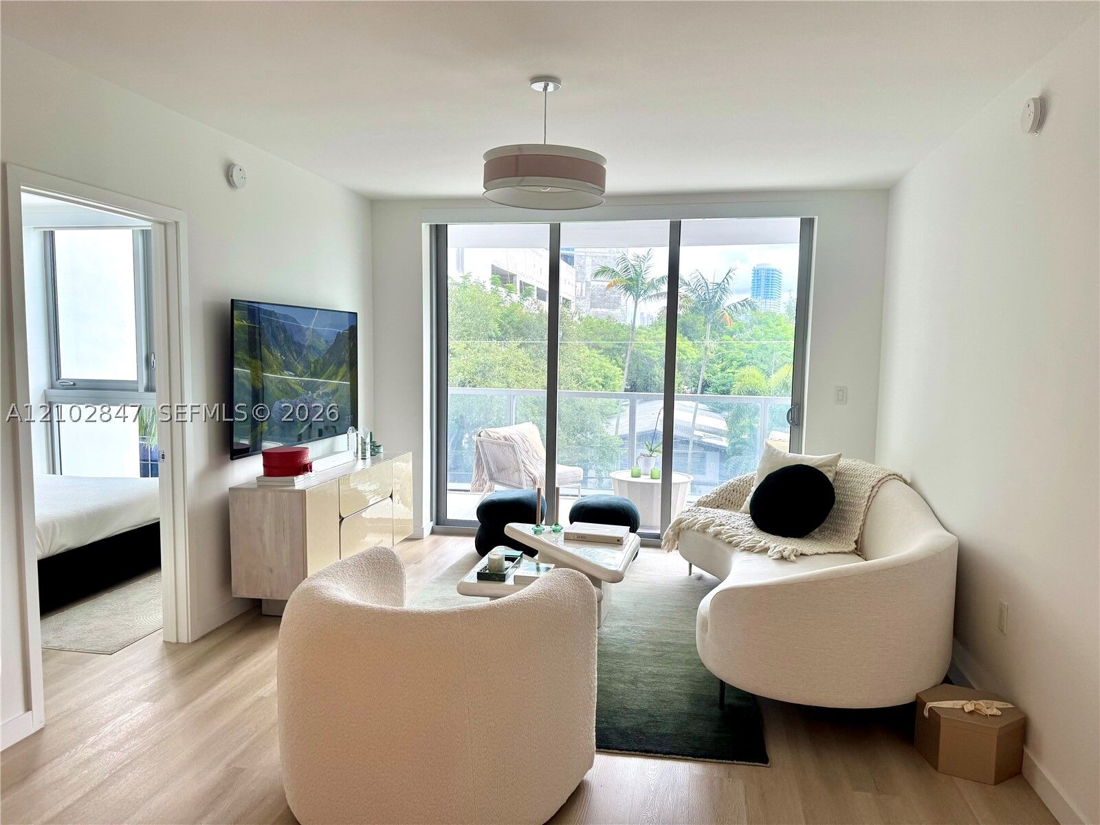 Property Photo:  13800 Highland Dr 307  FL 33181 
