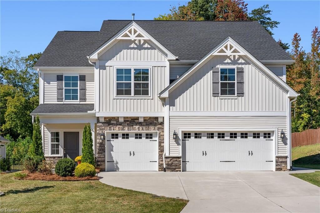 Property Photo:  1005 Woodview Ridge Trail  NC 27023 