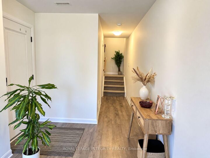 Property Photo:  323 Gisborne Place  ON K2W 0L2 