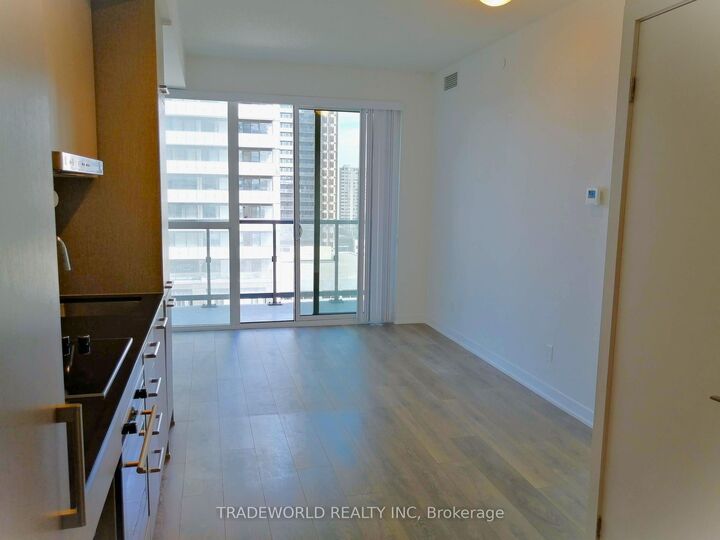 Property Photo:  87 Peter Street 1710  ON M5V 0P1 