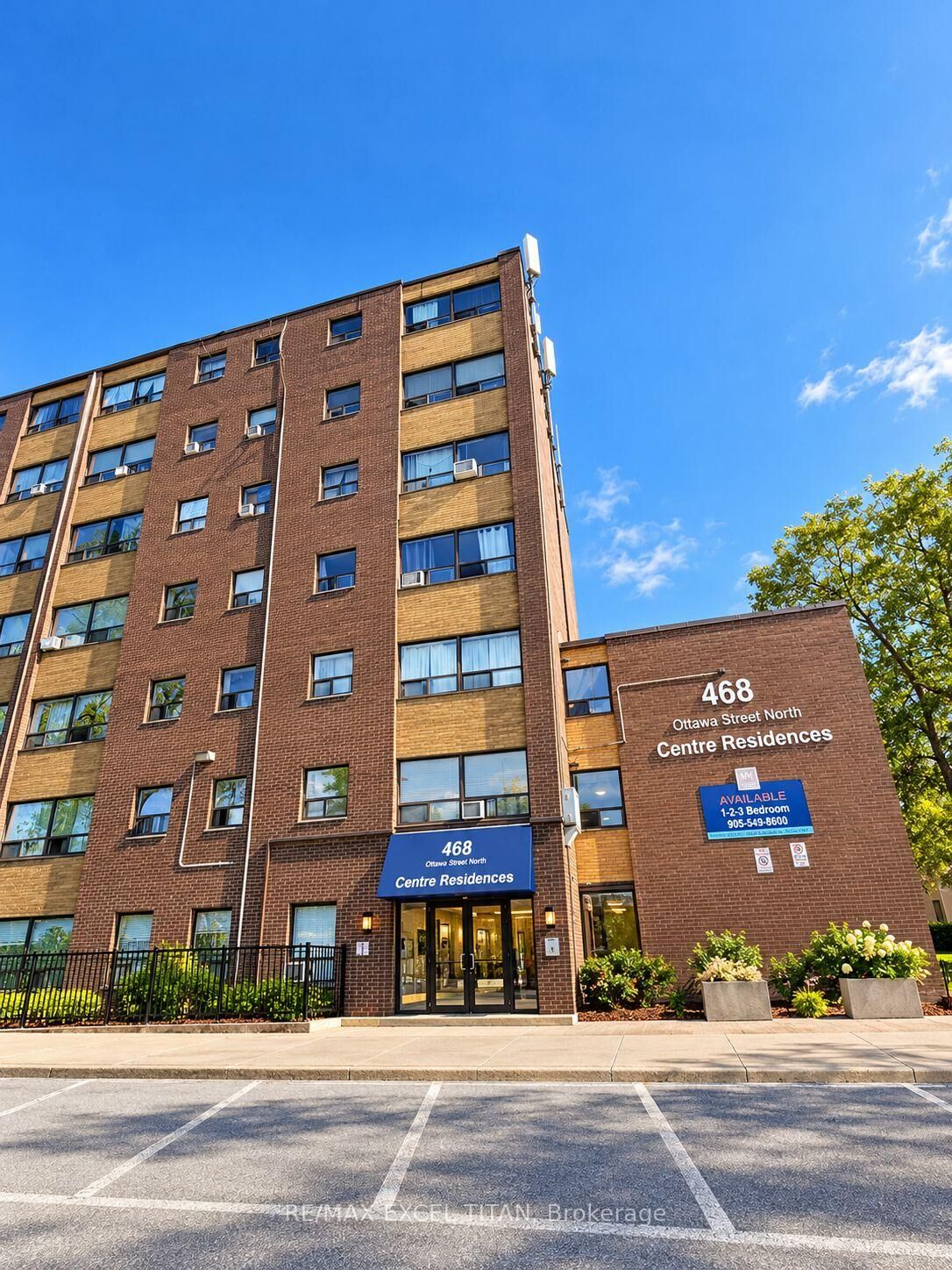 Property Photo:  468 Ottawa Street 303A  ON L8H 4A6 