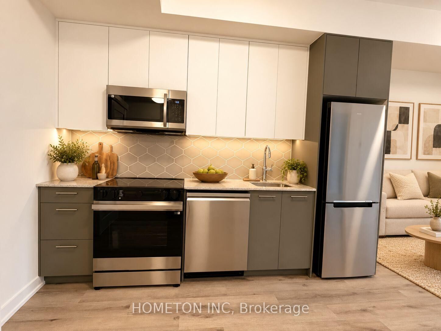 Property Photo:  30 Francis Street 2212  ON N2G 1H7 