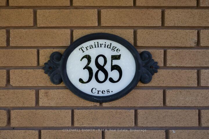Property Photo:  385 Trailridge Crescent  ON L1K 1Y5 