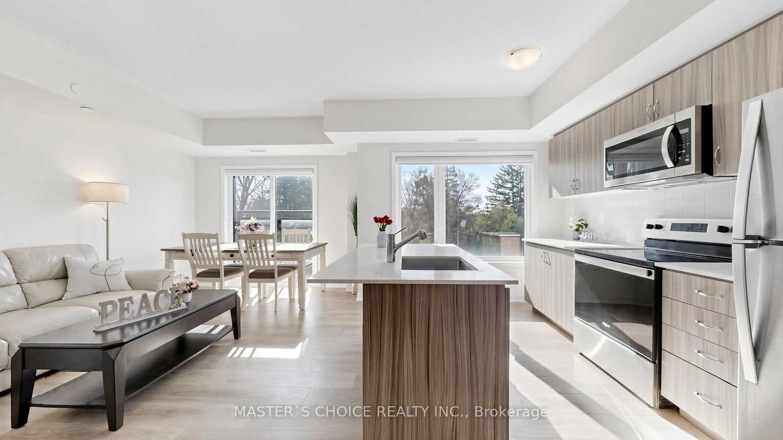 Property Photo:  56 Elizabeth Street 1404  ON L4C 5W2 