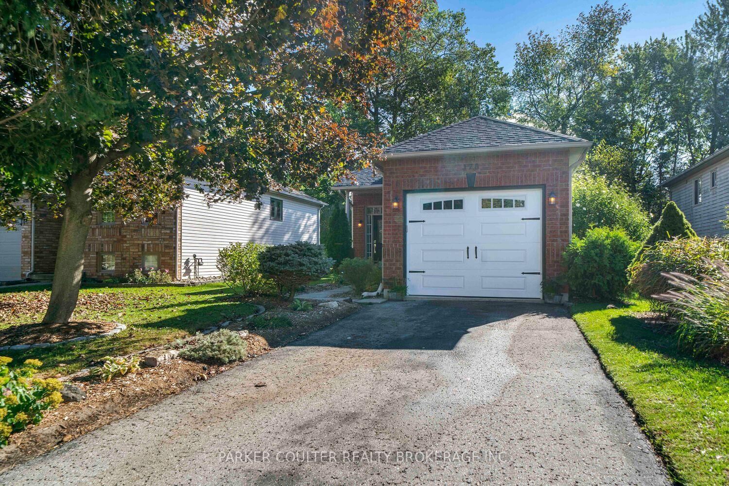 Property Photo:  178 Dyer Drive  ON L9Z 1L9 