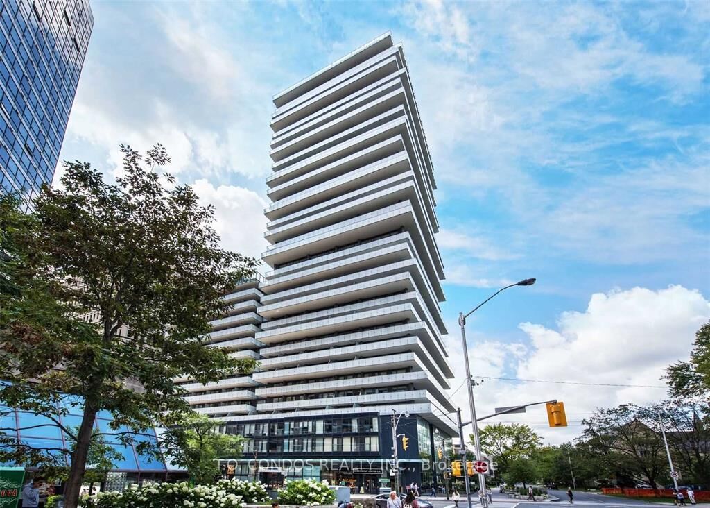 Property Photo:  57 St. Joseph Street 920  ON M5S 0C5 