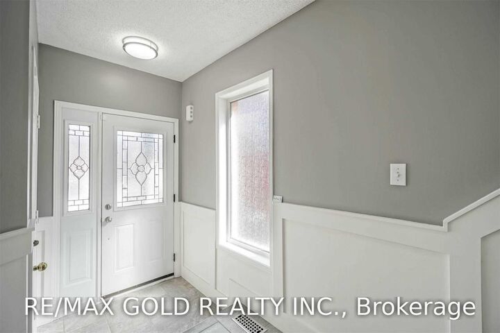 Property Photo:  9 Blue Lake Avenue  ON L6X 4W1 
