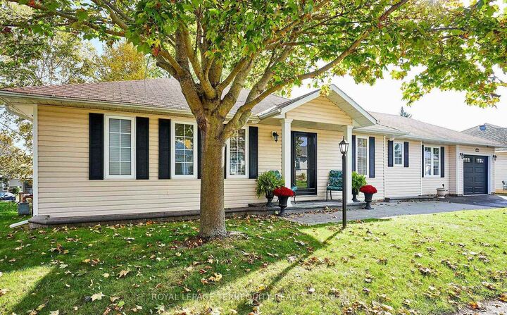 Property Photo:  91A Wilmot Trail  ON L1B 1B8 