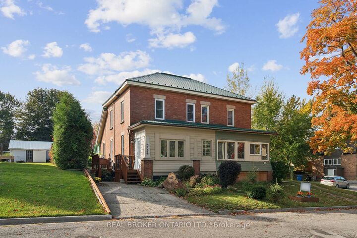Property Photo:  324 Daly Street  ON N0G 2P0 