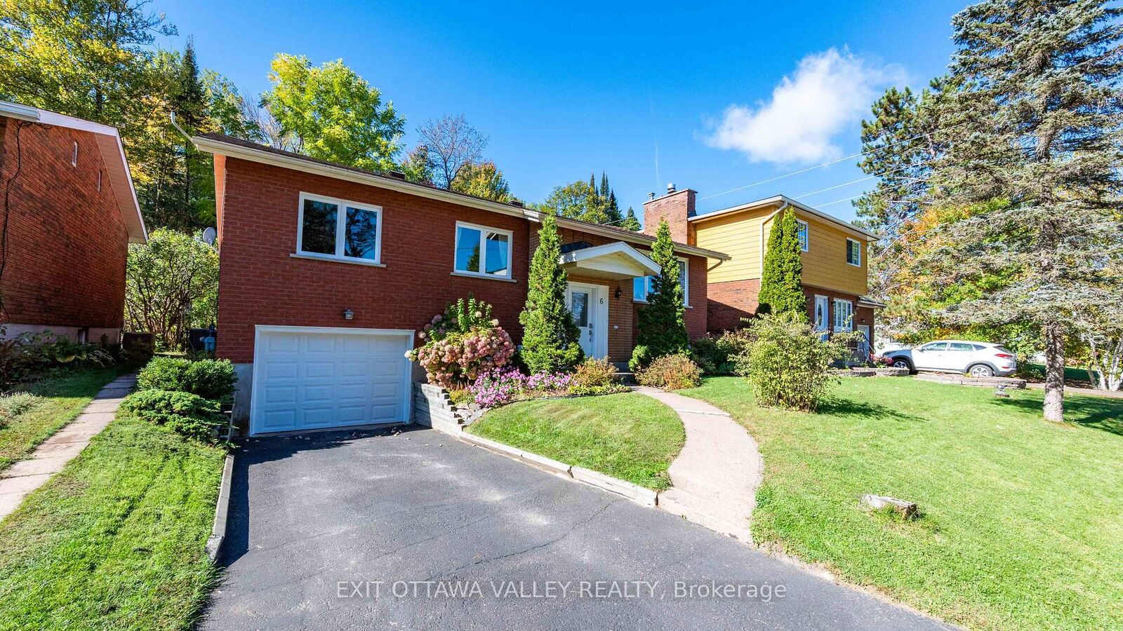 Property Photo:  6 Sumac Court  ON K0J 1P0 