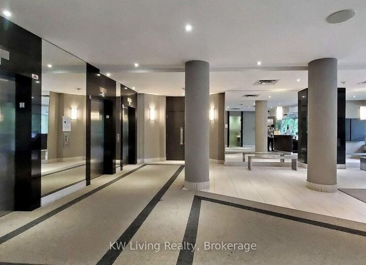 Property Photo:  35 Empress Avenue 1607  ON M2N 6T3 
