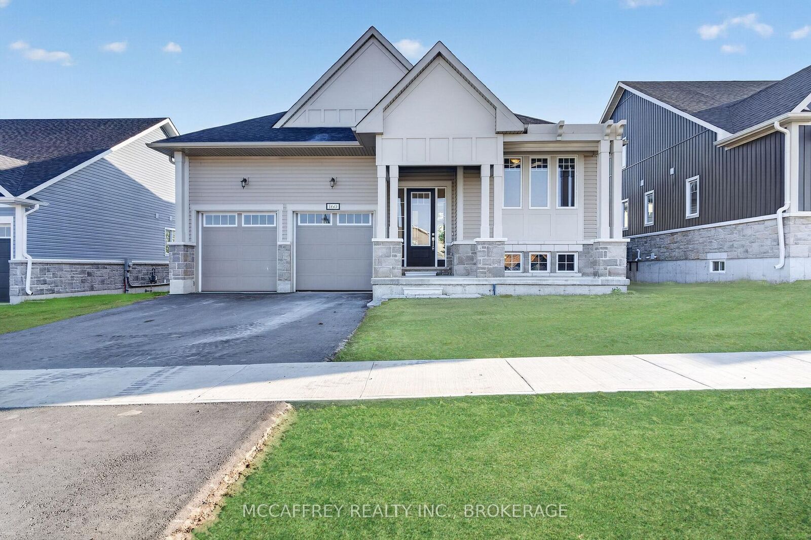 Property Photo:  160 Country Club Drive  ON K0H 1G0 
