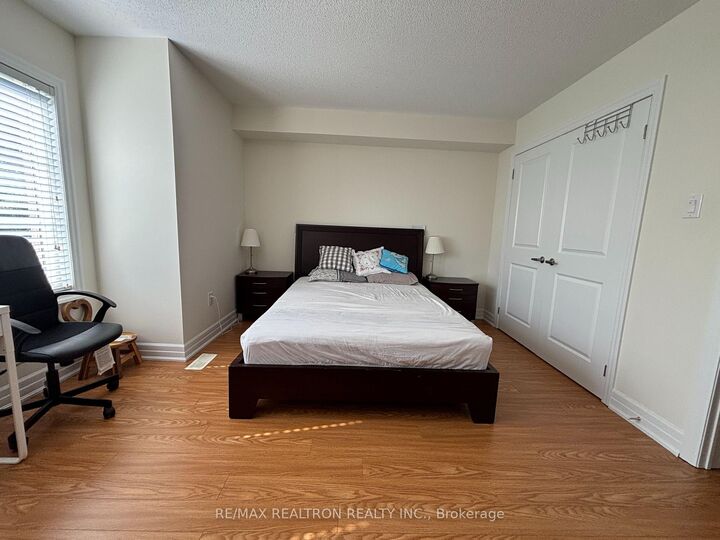 Property Photo: 31 Karl Williams Lane ON L3S 0C7